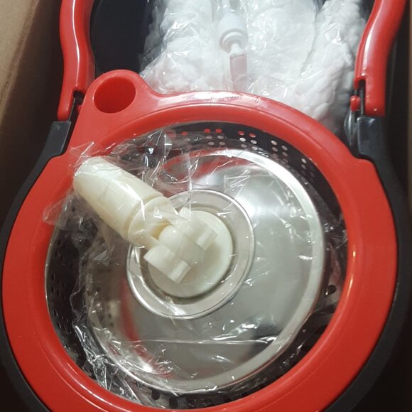 360° Spin Mop And Bucket Set - Effortless Floor Cleaning System With 3 Microfibe - Picture 3 of 12